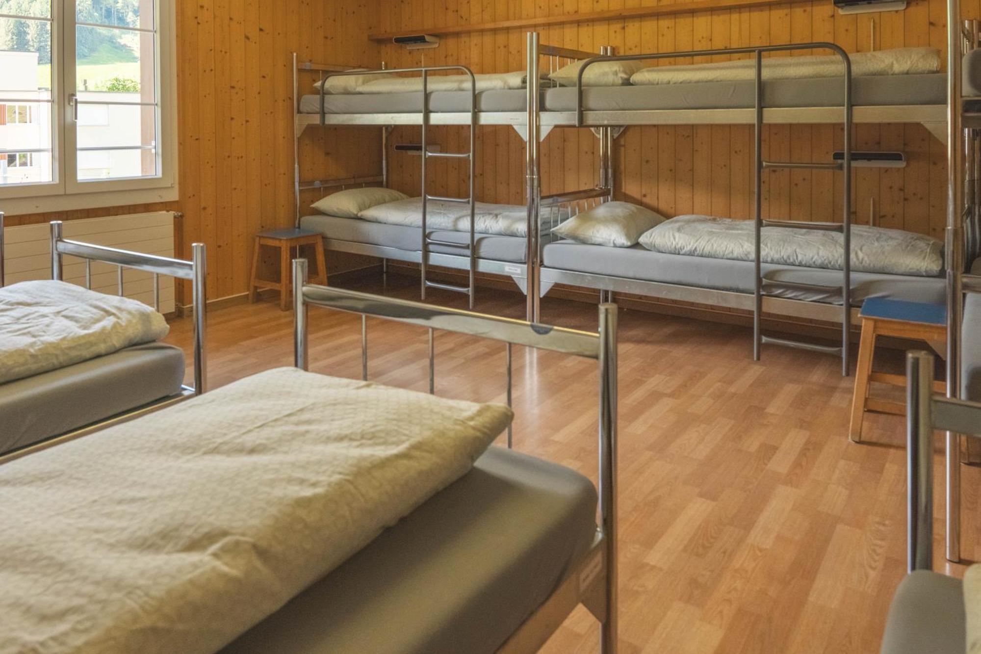 Bett im gemischten Schlafsaal mit 10 Betten